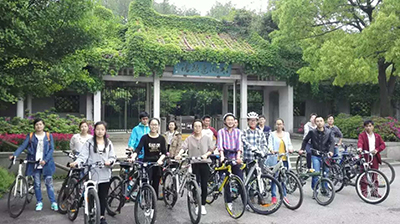 花季网站传媒外出活動